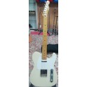Guitarra SQUIER Telecaster con estuche